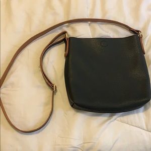Crossbody bag reversible